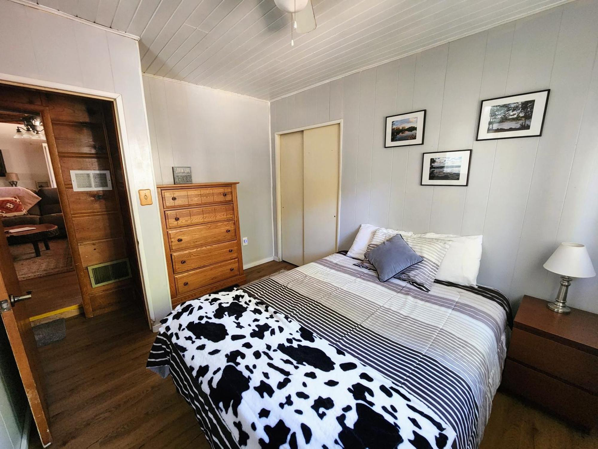 Lazy Oaks Resort ไพน์ท็อป-เลคไซด์ ภายนอก รูปภาพ